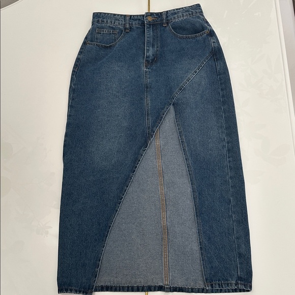 Mayblanc Dresses & Skirts - Like New Mayblanc Jean Denim Midi Skirt With Slit Size Medium